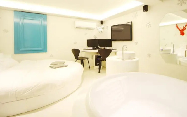 Echae Hotel 3 Sinchon