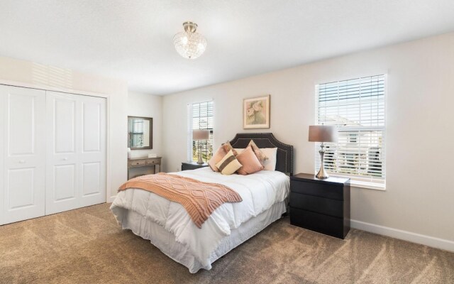 1520 FD 6BR Luxury Villa Pool Game Room