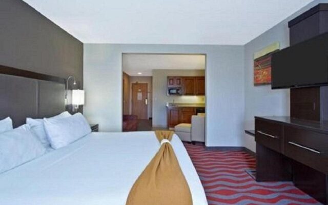 Holiday Inn Express Hotel & Suites Columbus-Groveport, an IHG Hotel