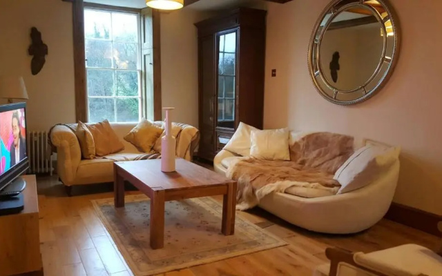 Grigshot Apartment