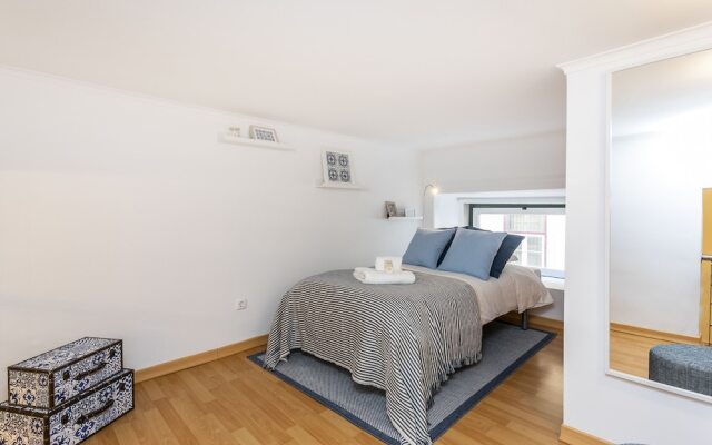 LxWay Apartments Correeiros