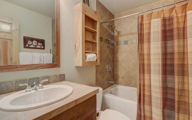 6546 Settlers Creek Townhomes 2 Bedroom Townhouse by RedAwning