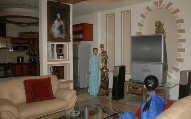 Ho Phong Hotel