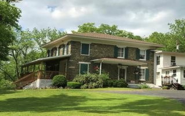 Country Comforts Bed & Breakfast