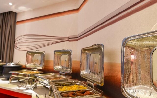 ibis Guilin Railway Station hotel