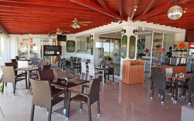 Loutsiana Hotel Apts