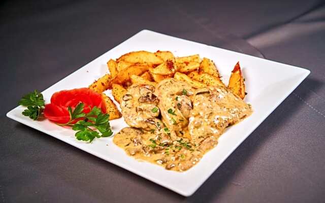 Hotel Restauracja Leliwa