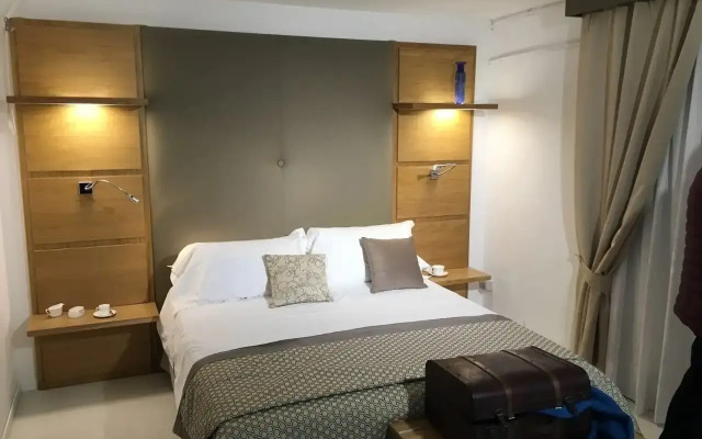 Hotiday Room Collection - Napoli Residenza Scarlatti