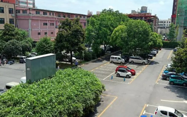 Pingyu Hotel