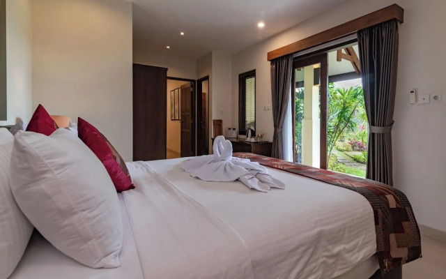 Alamanda Lovina Resort