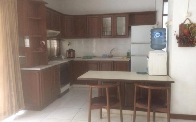 White Cotton Homestay