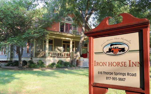 Iron Horse Inn