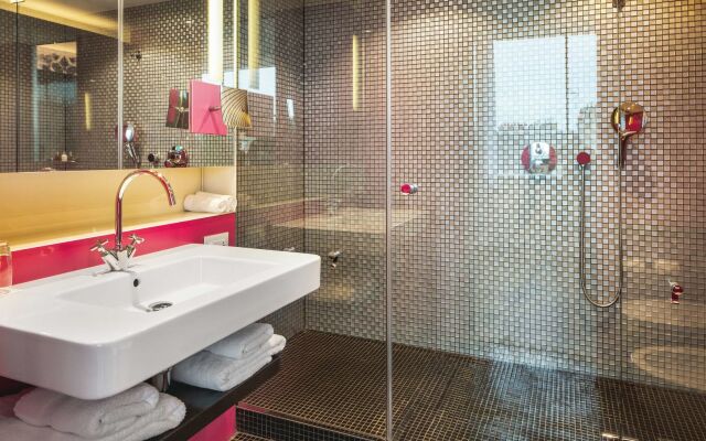 Radisson Collection Hotel, Royal Mile Edinburgh