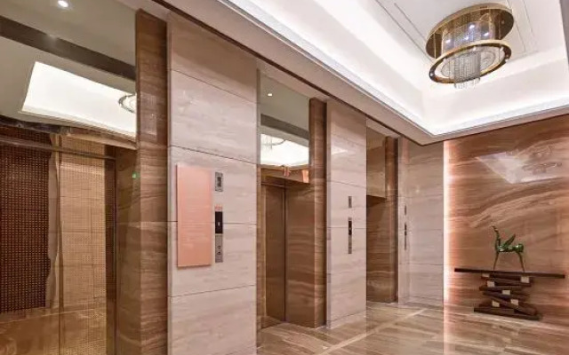 Golden Tulip TongLiao