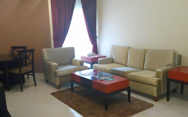 Royal Crown Hotel & Suites
