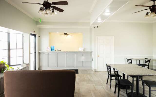 Motel 6 Nacogdoches TX