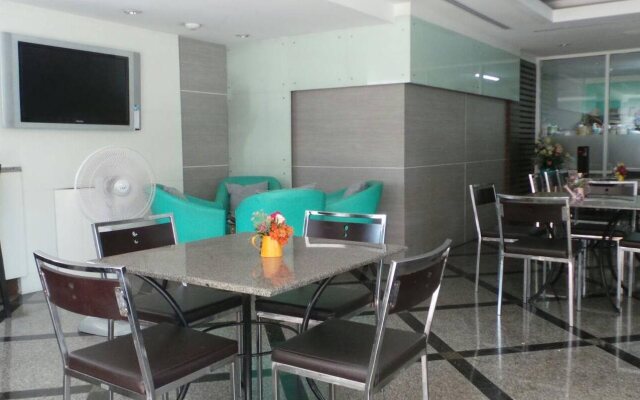 Sky Place Serviced Apartment