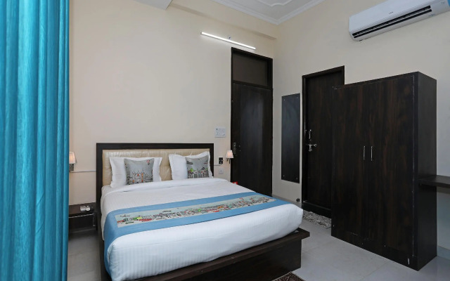 Collection O 10317 Hotel Mock Orange