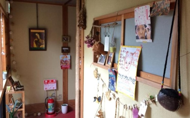 Yasuragi Guest House & Bar – Lobby – Hita