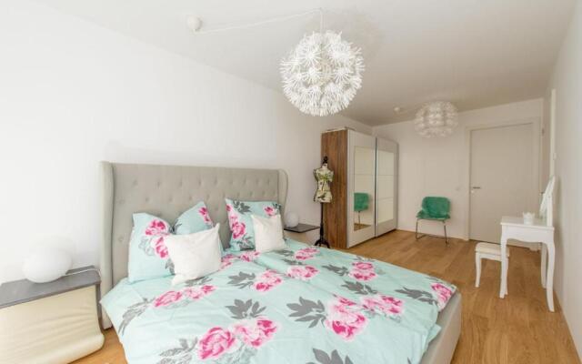 Sweet Home Vienna Garden