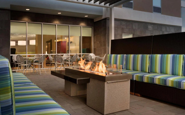 Home2 Suites by Hilton Roseville Minneapolis