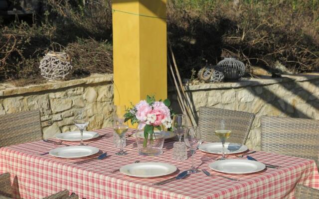 ARILLAS HILLSIDE VILLA 3 - Provence