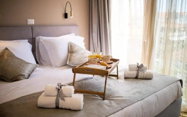 Penthouse Suite Arben