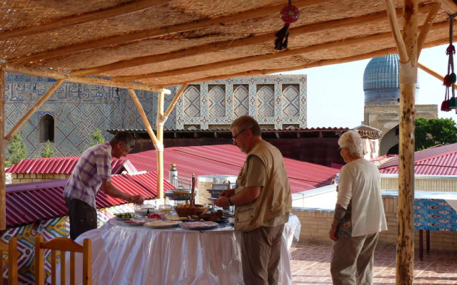 Bibikhanum Hotel