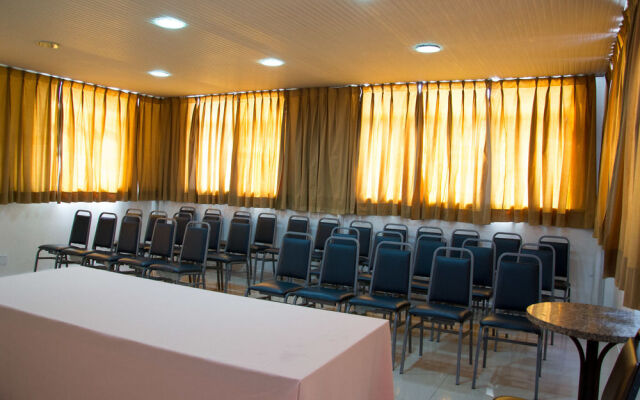 Ornatus Palace Hotel