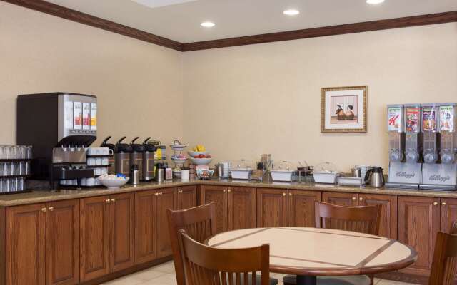 Country Inn & Suites by Radisson, State College (Penn State Area), PA