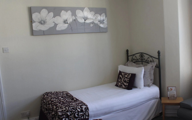 Carlton Lodge - Guest house