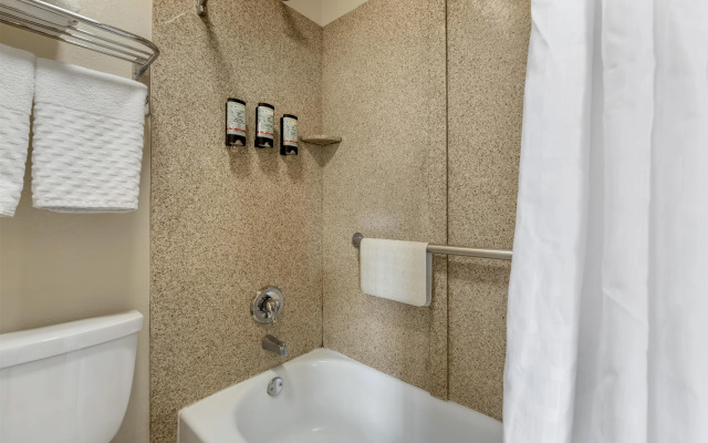 Best Western Tradewinds