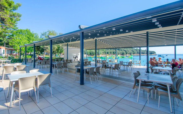 Centinera  Resort