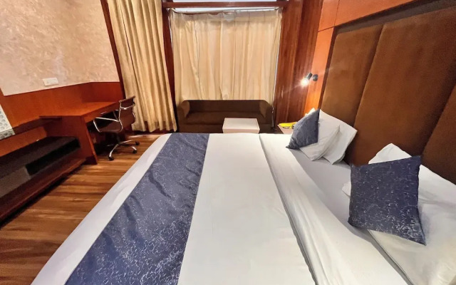 Hotel Platinum Palace Near Medanta Hospital Sector 38
