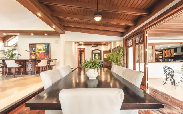 Luxurious Maison Larimar at Casa de Campo