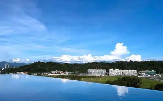 Restful Respite Tanjung Aru Inifnity Pool 2BR
