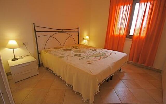 Apartment Myrsine Porto Istana