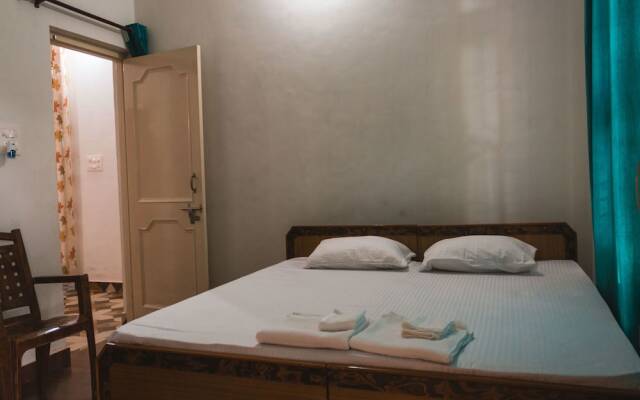 OYO 12394 Home Scenic 3BHK Khanyara Ground
