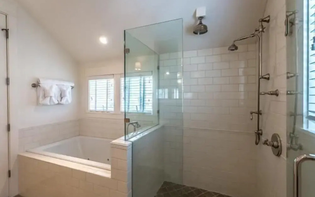 The Flagship of Watersound 5 Bedroom Holiday Home by Five Star Properties