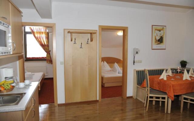 Hotel Alpina