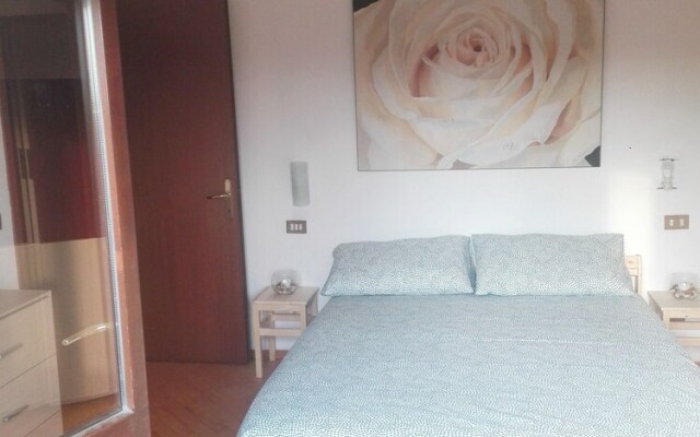 Apartment with 4 Bedrooms in Sambruson, with Furnished Balcony And Wifi - 34 Km From the Beach