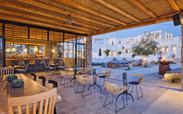 Portes Mykonos Suites & Villas