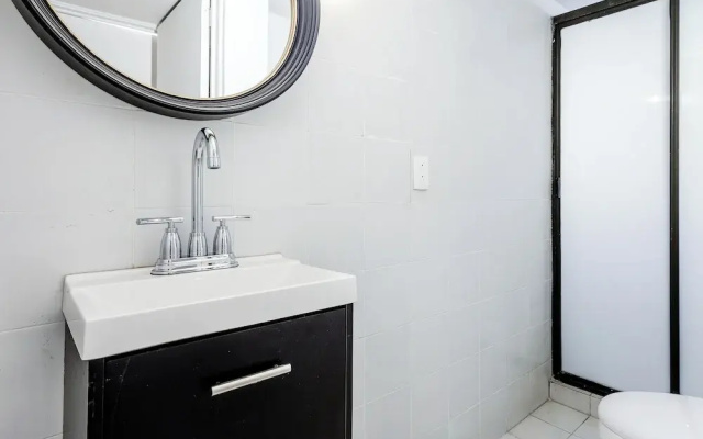 2BR Roma Norte - Parking, Sleeps 6 - Internet
