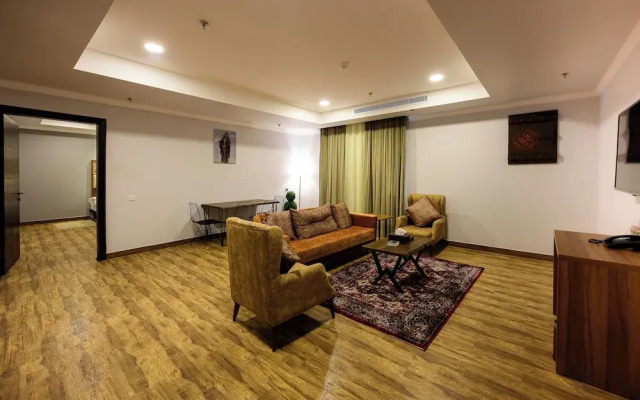 Zaman Homeland Hotel