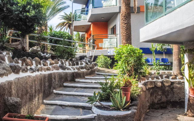 Apartamentos Africana