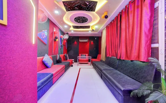 Fabhotel Ceerock