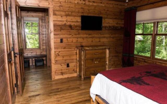 Crosslake Treetop Village