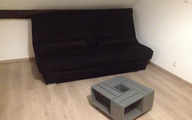 Studio in Dijon, With Wifi