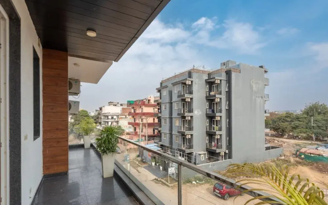 Hotel Florence and Banquets By Elite Sol