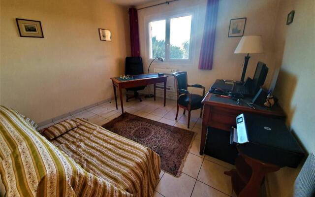 Maison Roquebrune-sur-Argens, 5 pièces, 8 personnes - FR-1-226-429